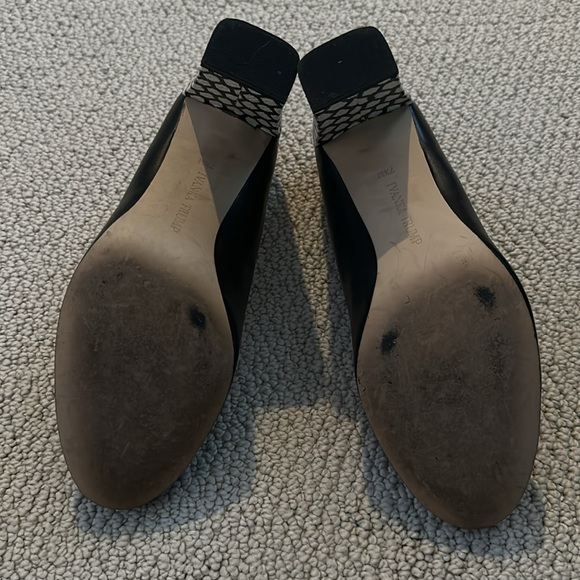 Ivanka Trump black pumps - Picture 3 of 4